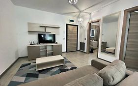 Dragomir Apartments Alezzi 2